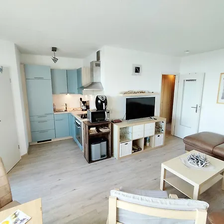 Q03-008 * Хайлигенхафен